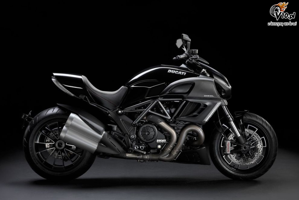 Ducati Diavel Diamond Black