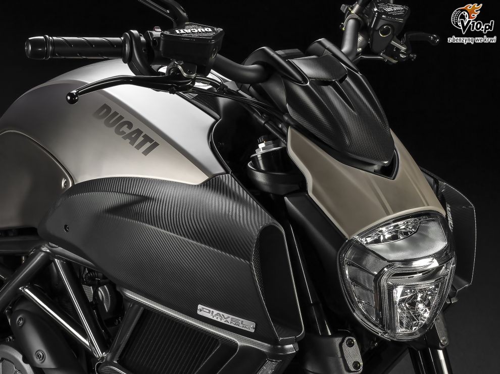Ducati Diavel Titanium