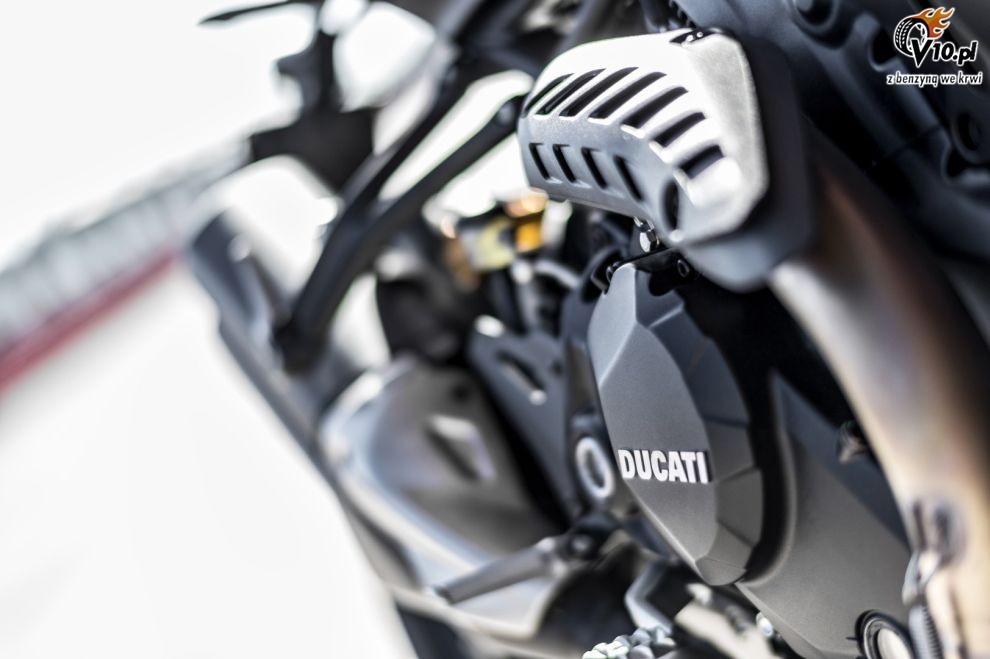 Ducati Monster 1200 R na 2016 rok