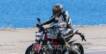 Ducati Monster 800 na 2017 rok - zdjęcia szpiegowskie