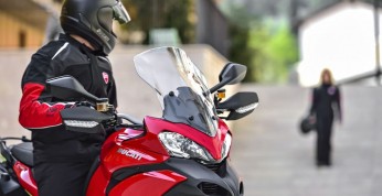 Ducati Multistrada 1200 S Touring D-Air - na tej maszynie można...