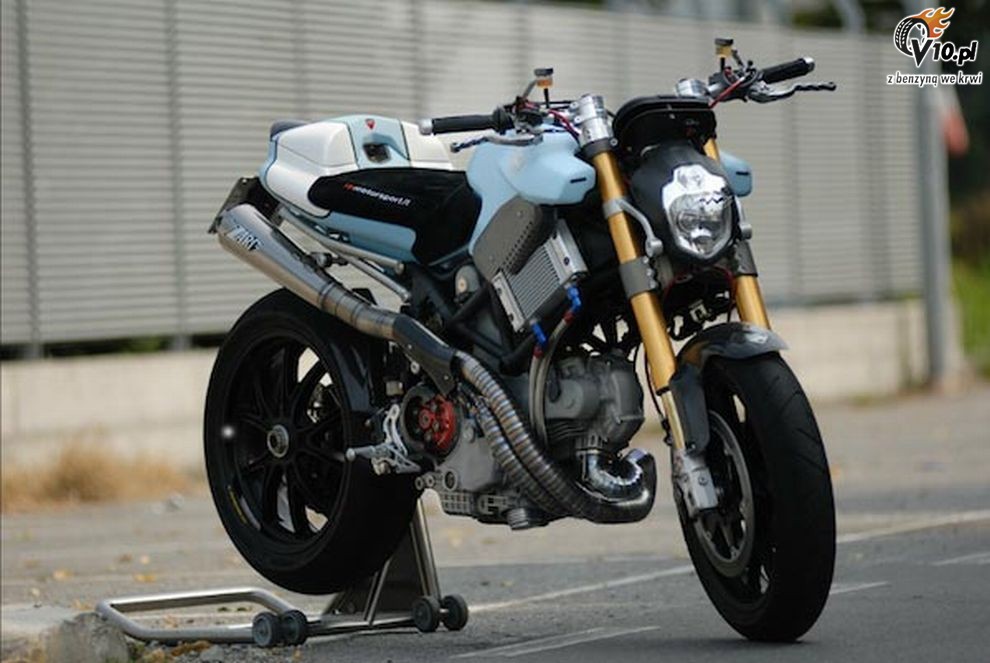 Ducati Multistrada Biuta by Carlo Roscio