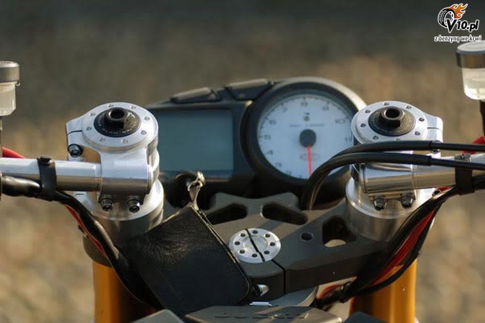 Ducati Multistrada Biuta by Carlo Roscio