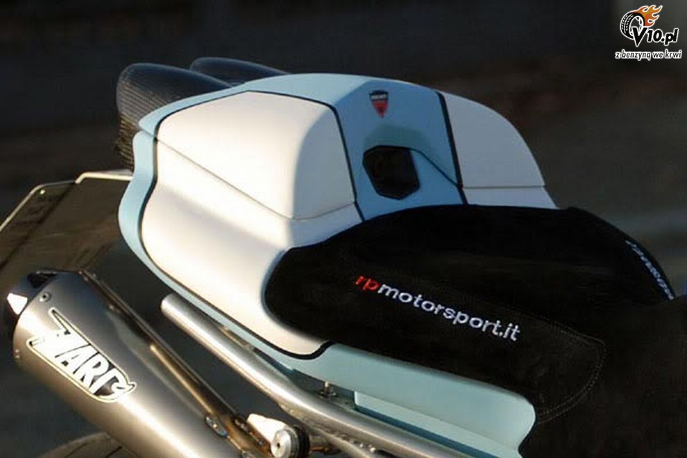 Ducati Multistrada Biuta by Carlo Roscio