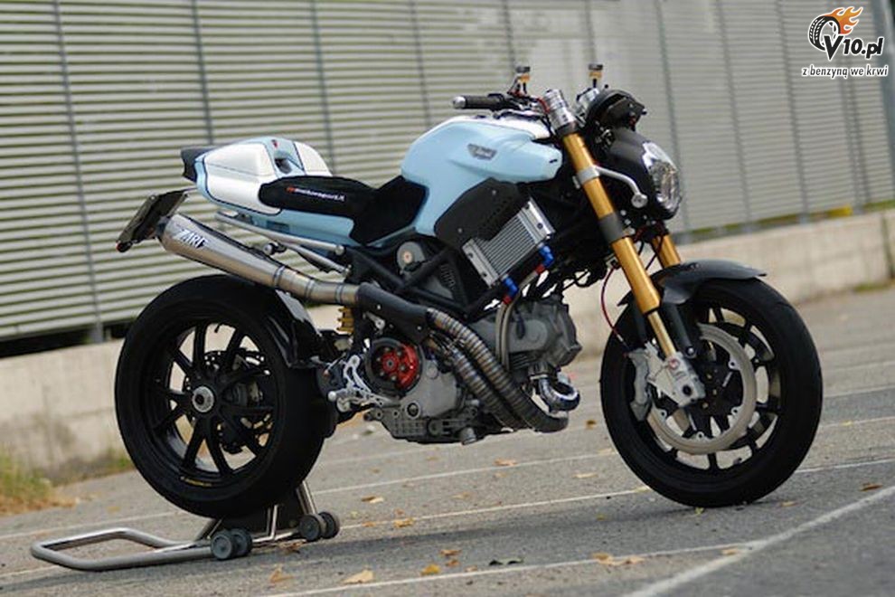 Ducati Multistrada Biuta by Carlo Roscio