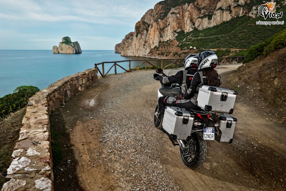 Ducati Multistrada 1200 Enduro na 2016 rok