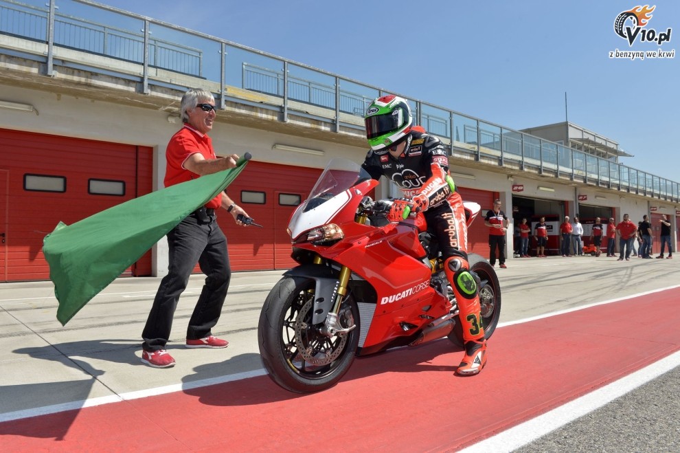 Ducati Panigale R na 2015 rok