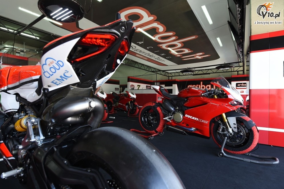 Ducati Panigale R na 2015 rok