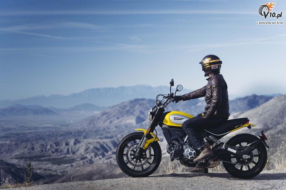 Ducati Scrambler na 2015 rok - plener