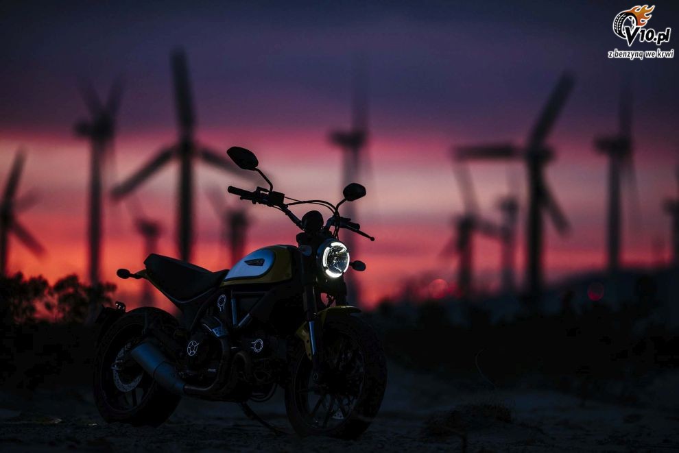 Ducati Scrambler na 2015 rok - plener
