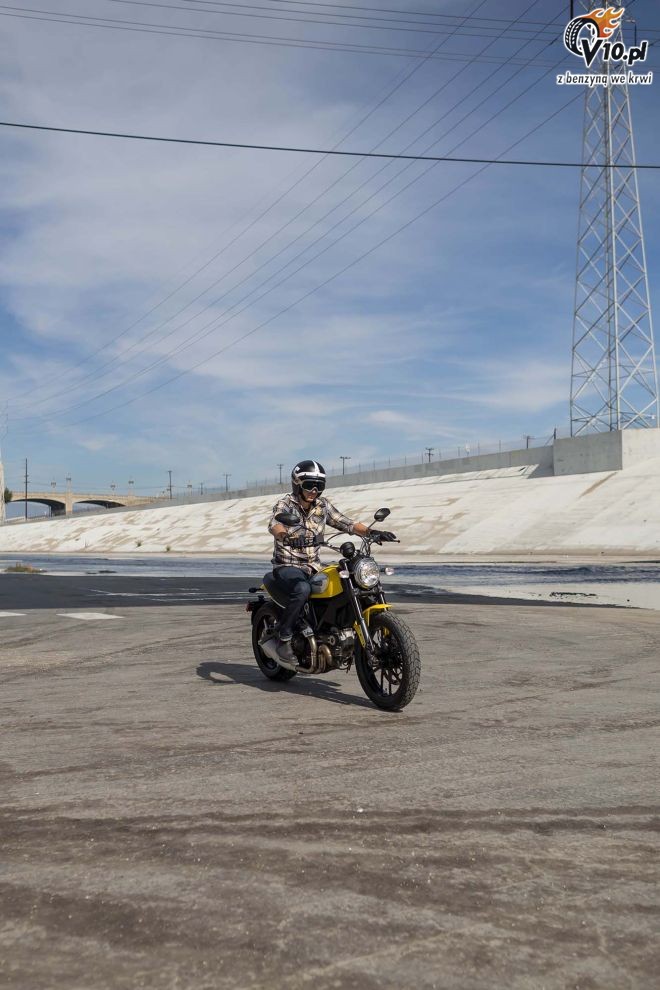 Ducati Scrambler na 2015 rok - plener