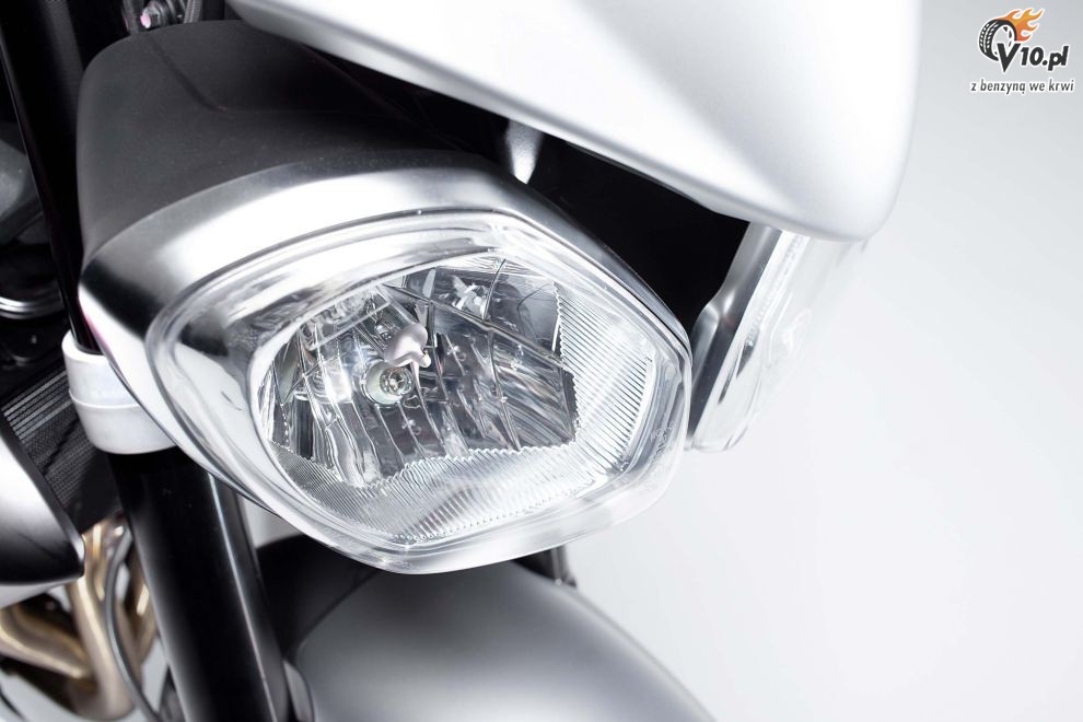 Triumph Street Triple RX na 2015 rok