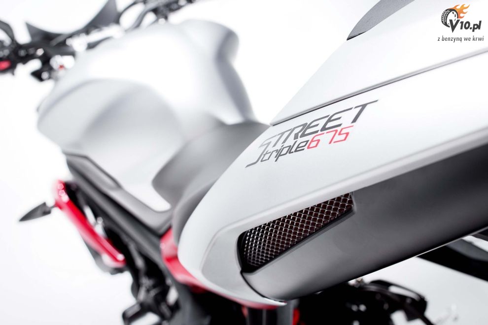 Triumph Street Triple RX na 2015 rok