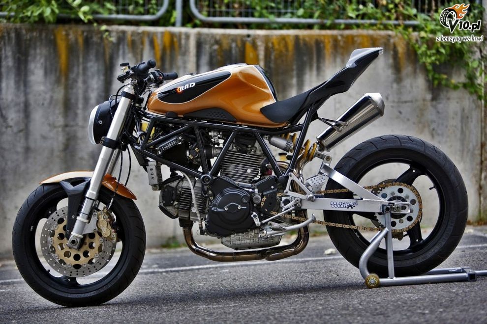 Ducati 900 Supersport Matador