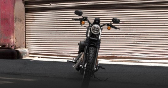 Harley-Davidson 883 Iron