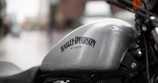 Harley-Davidson 883 Iron