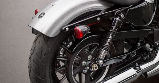 Harley-Davidson 883 Iron