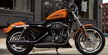 Harley-Davidson 883 Roadster na 2015 rok - piękno zamknięte w...