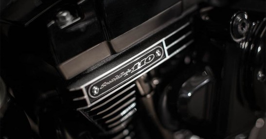 Harley-Davidson CVO Pro Street Breakout