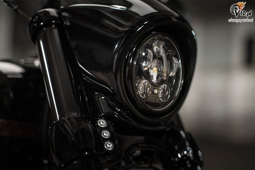 Harley-Davidson CVO Pro Street Breakout