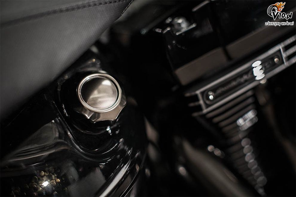 Harley-Davidson CVO Pro Street Breakout
