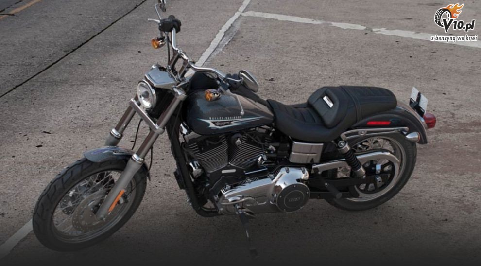 Harley-Davidson Dyna Low Rider na 2015 rok