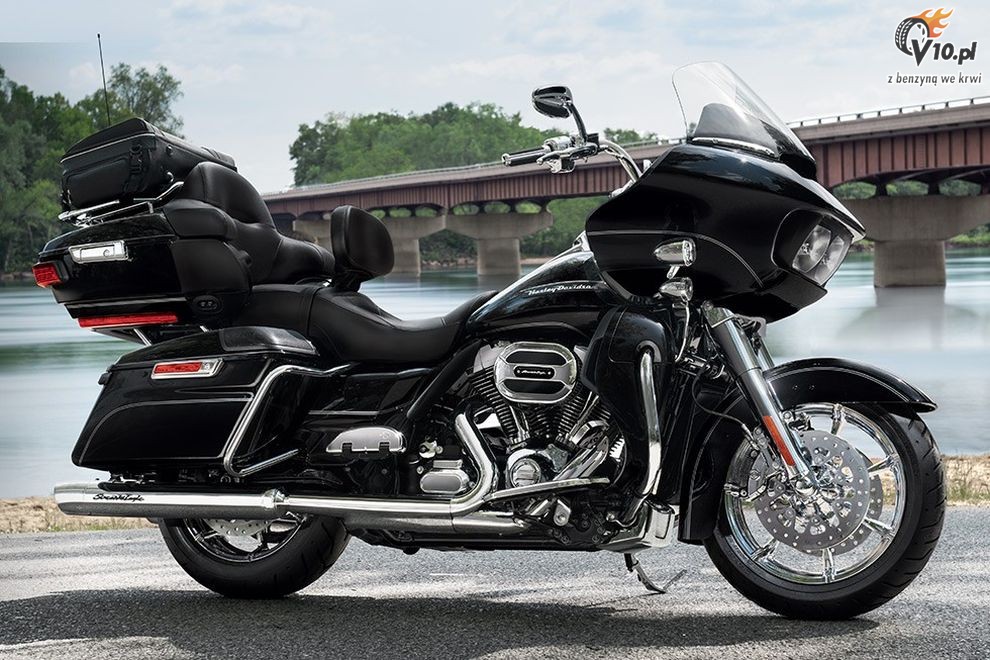 Harley-Davidson Road Glide Ultra na 2016 rok