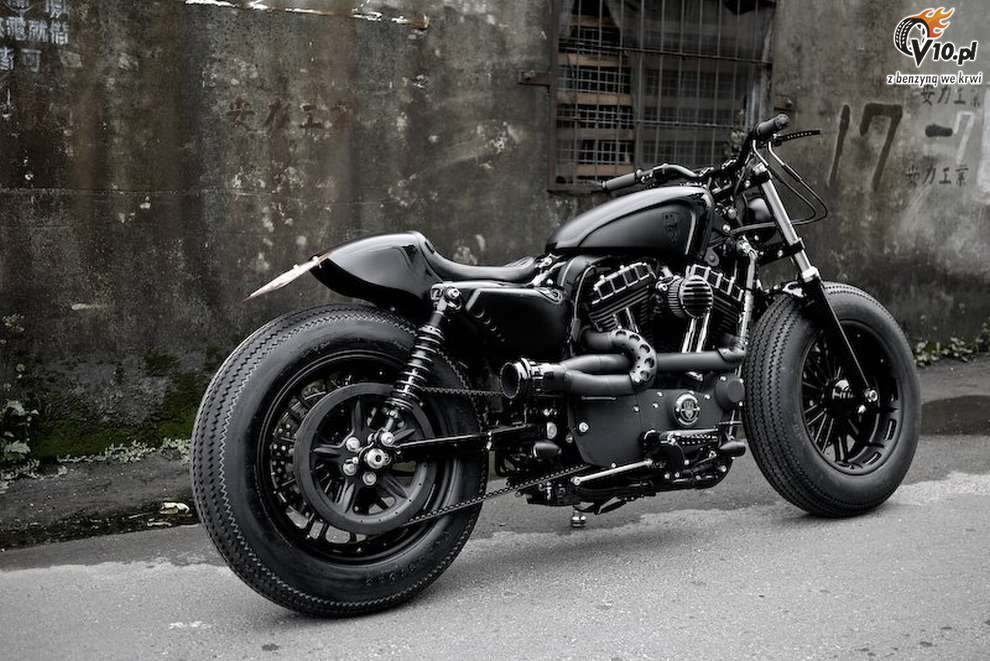 Sportster Bomb Runner by Rough Crafts