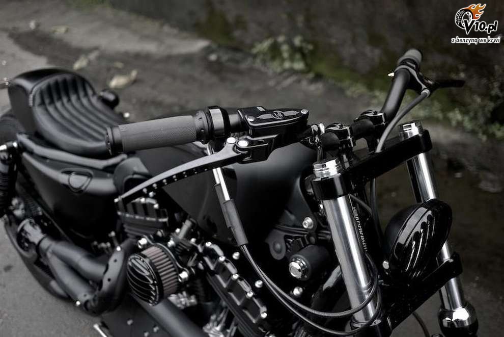 Sportster Bomb Runner by Rough Crafts