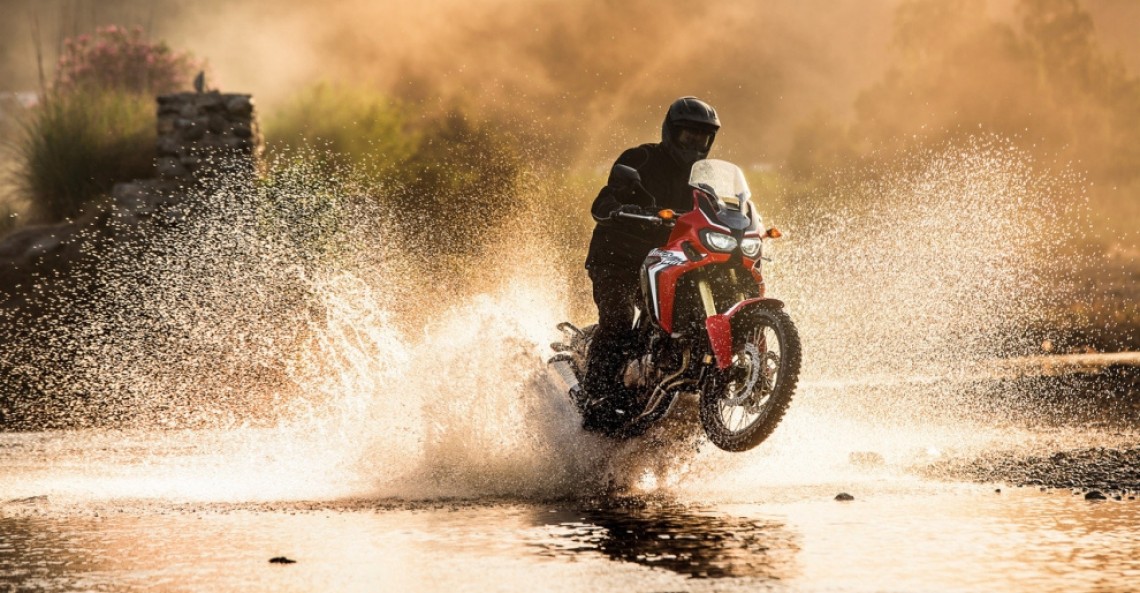 Honda CRF1000L Africa Twin na 2016 rok