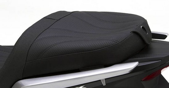 Honda CB500X i siedzenie firmy Corbin