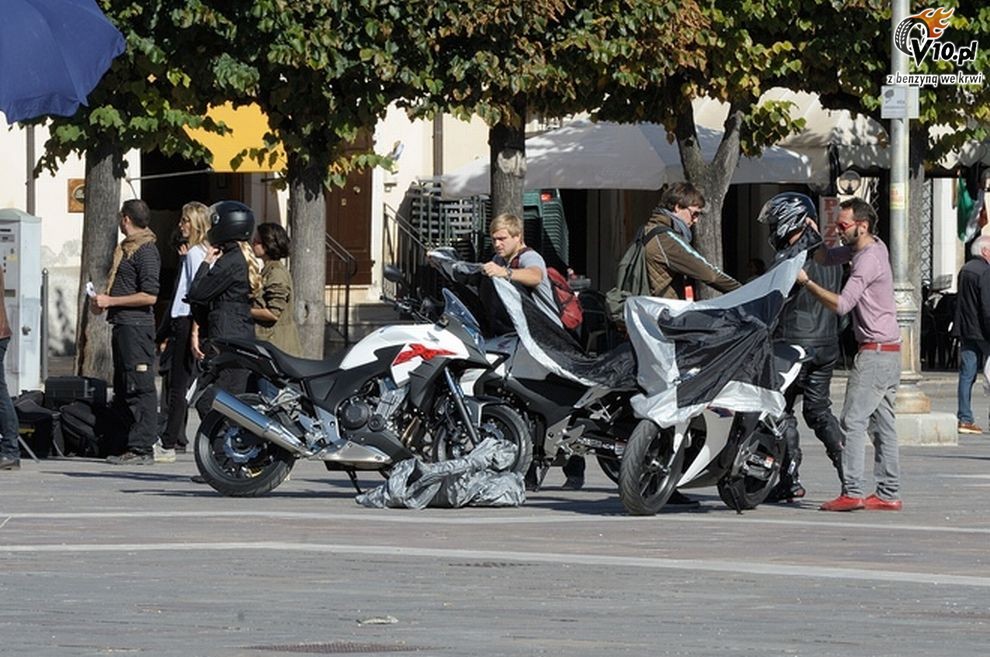 Honda CBR500, CB500R i CB500X - zdjcia szpiegowskie