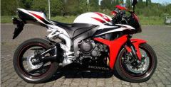 2007 Honda CBR600RR PC40