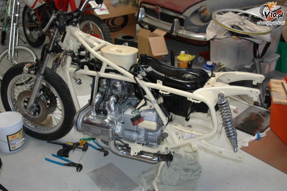 Honda GL1000 Gold Wing