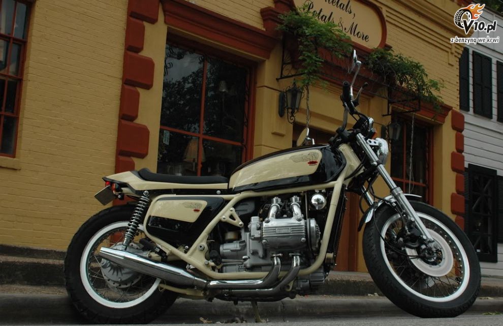 Honda GL1000 Gold Wing