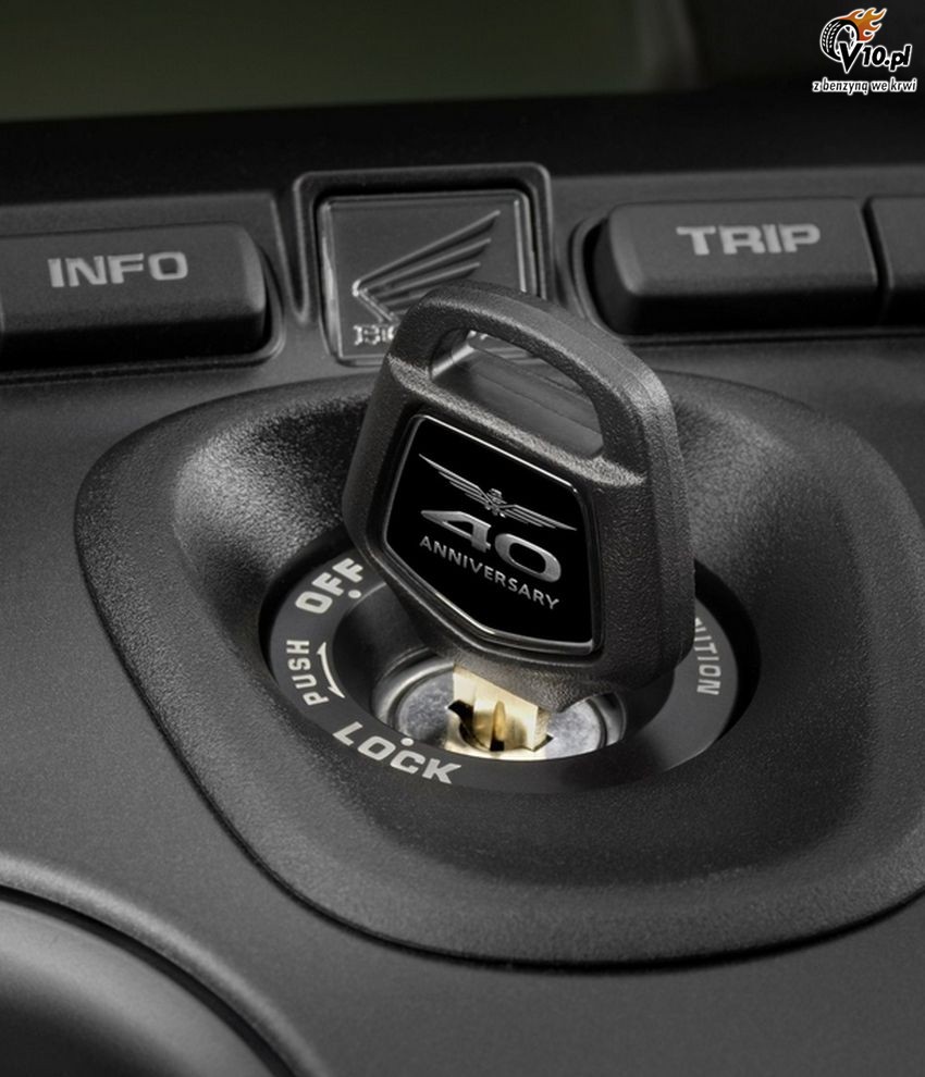 Honda Gold Wing GL1800 40th Anniversary Edition