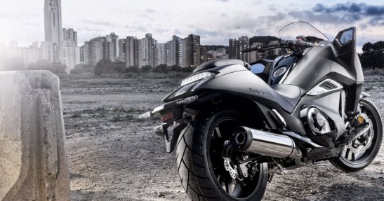 Honda NM4 Vultus na 2014 rok