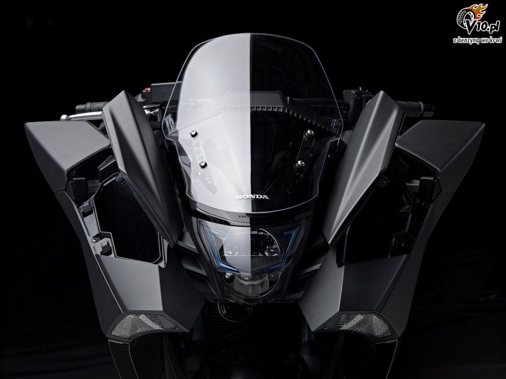 Honda NM4 Vultus na 2014 rok