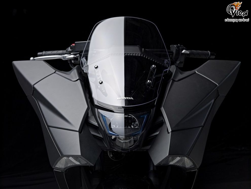 Honda NM4 Vultus na 2014 rok