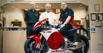 Pierwsza na świecie dostawa modelu RC213V-S do klienta odbyła...