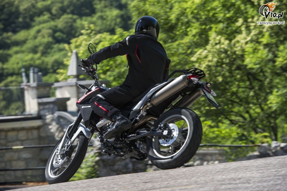 Husqvarna TR 650 Strada