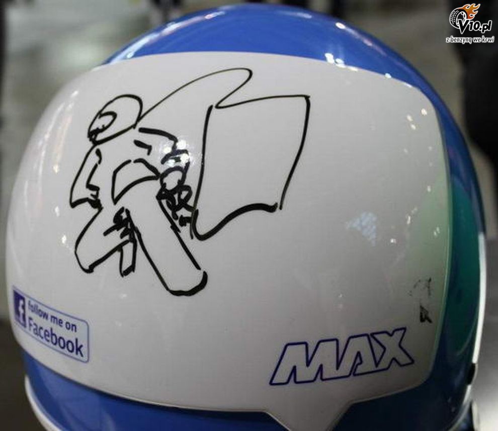 Max The Social Network Helmet