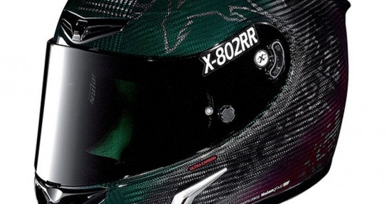 Casey Stoner i jego nowy kask SuperHero X-Lite X-802RR Ultra Carbon