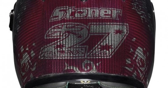 Casey Stoner i jego nowy kask SuperHero X-Lite X-802RR Ultra Carbon