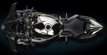 Video: Kawasaki Ninja H2R - popisy na torze Suzuka