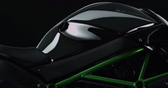 Kawasaki Ninja H2 - owiewki pokryte cienką warstwą srebra