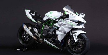 Kawasaki Ninja H2R w białym malowaniu jest prawdziwą Królową Lodu