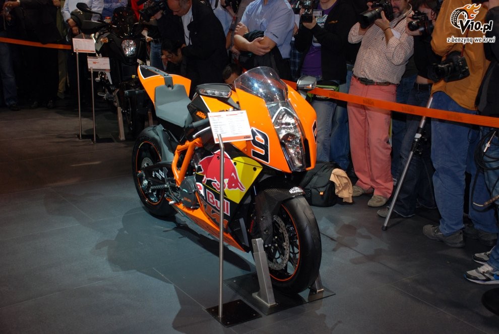 2010  KTM 1190 RC8 R Red Bull Race Replica
