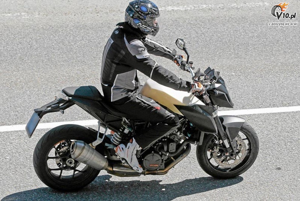 KTM 1190 Super Duke - zdjcia szpiegowskie