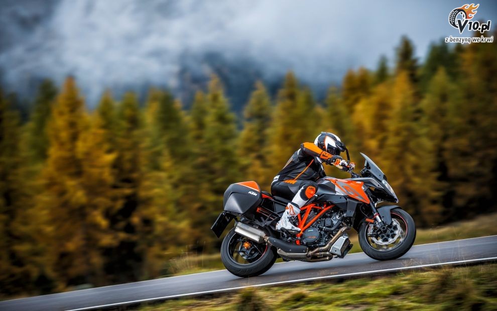 KTM 1290 Super Duke GT na 2016 rok